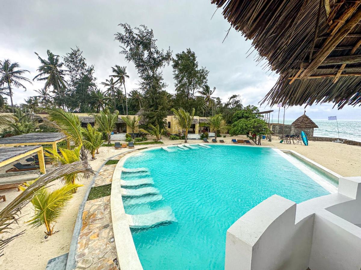 Jambo Beach Hotel Paje Exterior photo