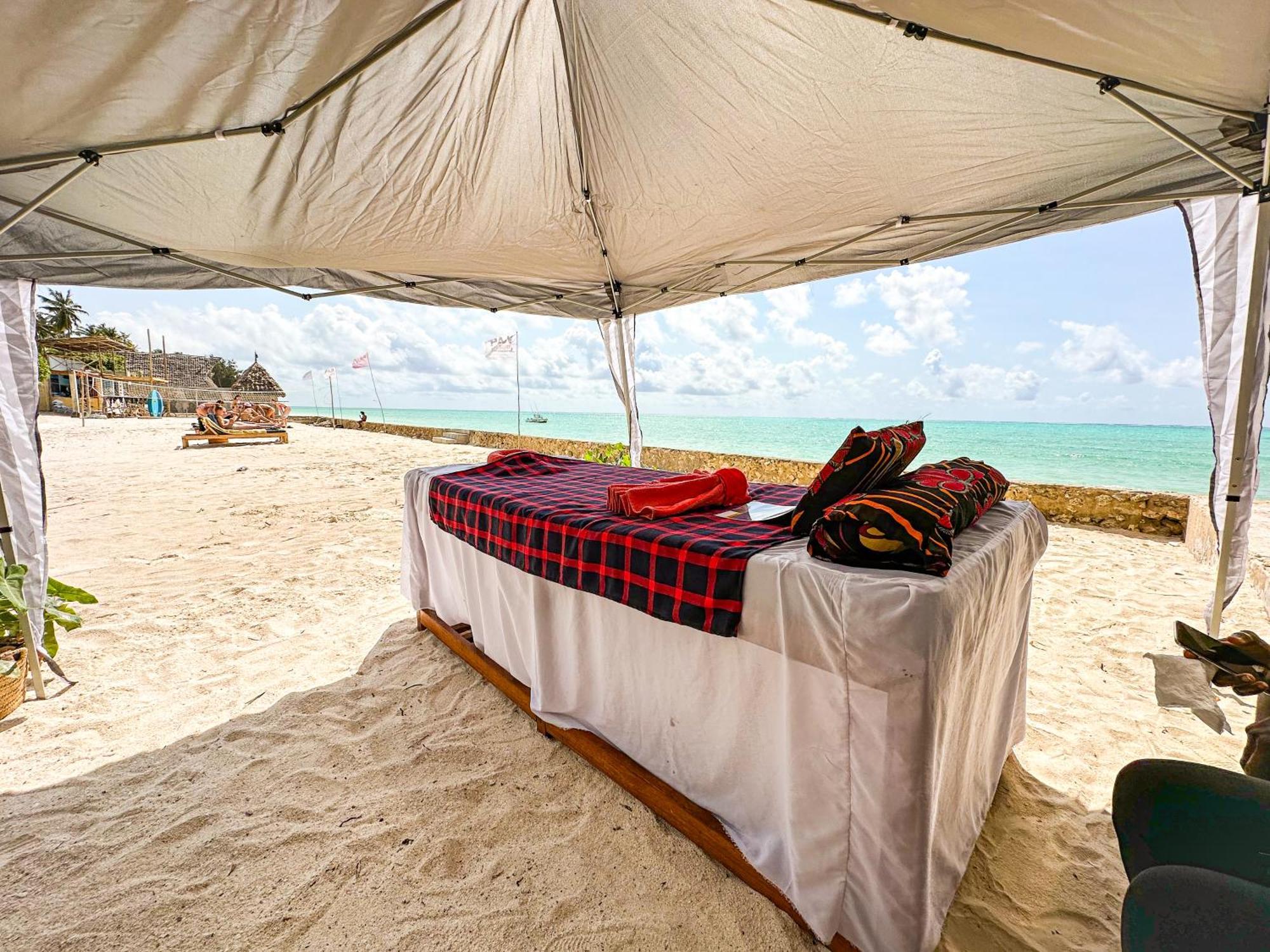 Jambo Beach Hotel Paje Exterior photo